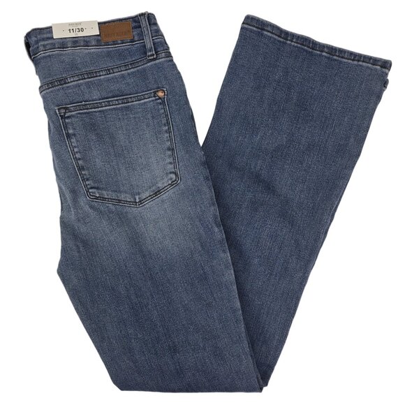 Judy Blue Jeans Women's 11/30 Bootcut Mid-Rise Stretch Distressed Patch JB88696 - Picture 5 of 11